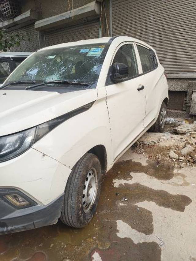 https://images10.gaadi.com/usedgaadi-sellcar/UsedCar/7a2cf478-f37f-41aa-a994-2019b6639e88/65ac429f-a951-437c-8903-669dafab0364.jpg?imwidth=6400