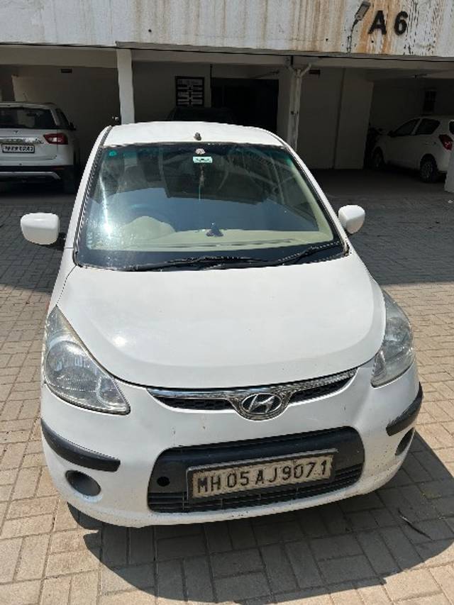 https://images10.gaadi.com/usedgaadi-sellcar/UsedCar/7a35592d-ba55-43da-be47-173daee15056/4cad3149-9019-45e8-b472-4bd87dc107d7.jpeg?imwidth=6400