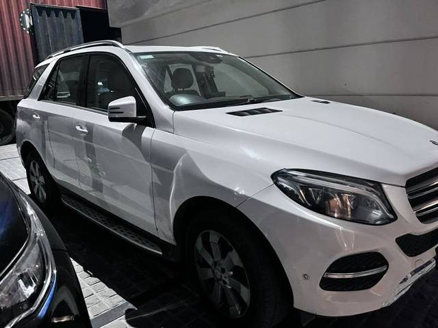 https://images10.gaadi.com/usedgaadi-sellcar/UsedCar/7ab9988a-4ab7-40d1-9e60-b7c1dab29dd6/2d7a6aa2-9eba-4488-bbfe-8971acfb5812.jpg?imwidth=6401