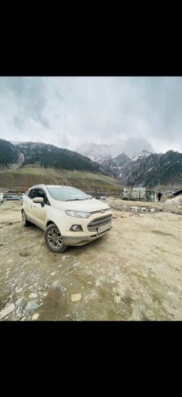 https://images10.gaadi.com/usedgaadi-sellcar/UsedCar/7ac100ad-4371-4564-9ac3-28619bb903cc/d4de20ff-81e7-4852-8a31-ebd9f6c989ba.png?imwidth=6401