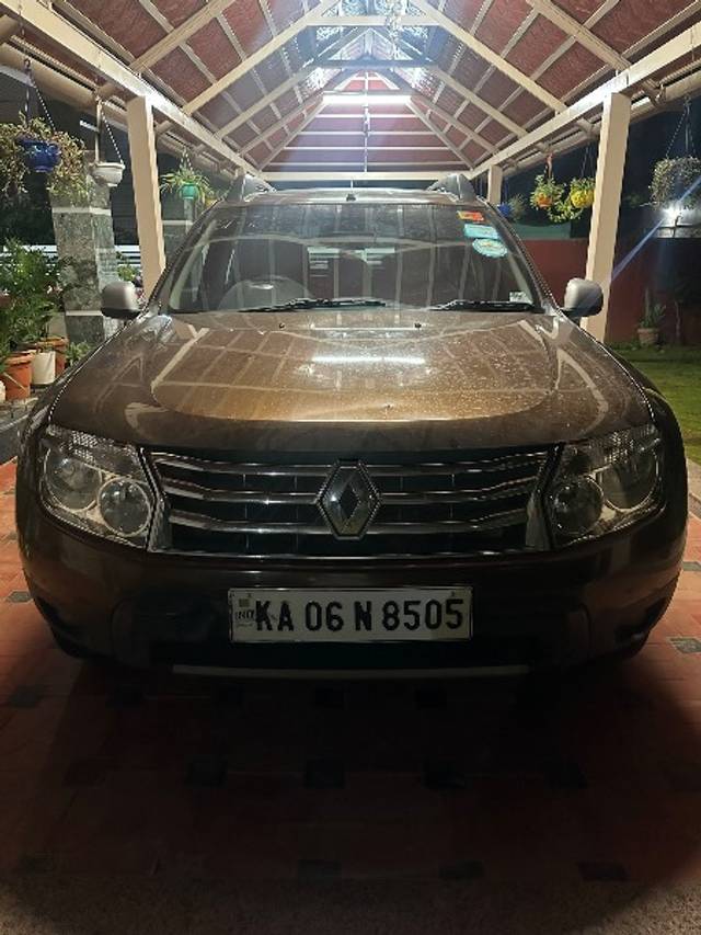 https://images10.gaadi.com/usedgaadi-sellcar/UsedCar/7add68bd-fd33-4433-901f-f9d205443bfa/1b20c790-d603-49f2-a635-b2fa34bff4ae.jpg?imwidth=6400