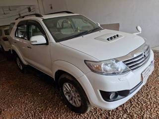 Toyota Fortuner 2011-2016 Toyota Fortuner 4x4 MT