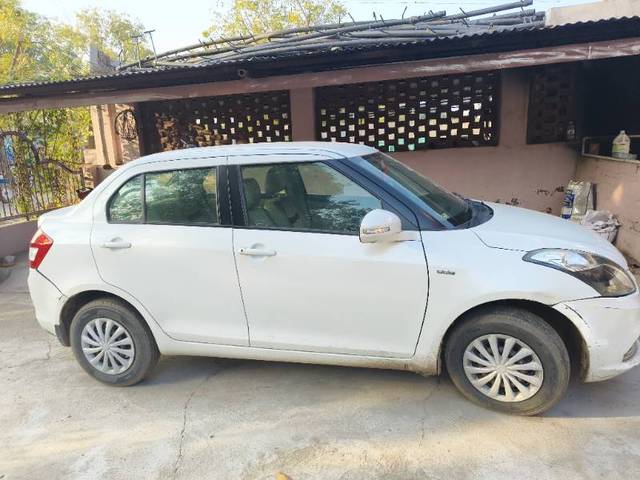 https://images10.gaadi.com/usedgaadi-sellcar/UsedCar/7b45f966-33b4-4cad-8f5a-4847aa22233b/7a0d033e-df9f-4e0f-98e8-ede31611a55b.jpg?imwidth=6401