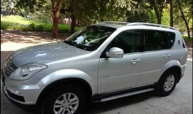 https://images10.gaadi.com/usedgaadi-sellcar/UsedCar/7b7ef902-b747-40a6-89d1-b72a2f677dd9/36ce38f0-cfd8-4af8-a9e7-29e80bab2e50.jpg?imwidth=6400