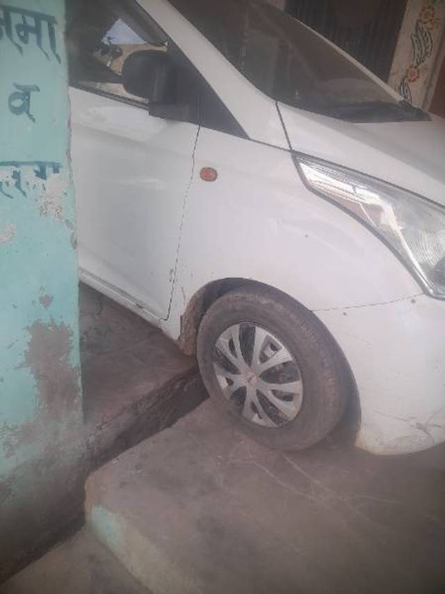 https://images10.gaadi.com/usedgaadi-sellcar/UsedCar/7b848ba0-1805-48c4-8841-e1fd7ffb40e5/4d6b3e9a-7da2-4bab-ad63-b4c8e4ce0826.jpg?imwidth=6401