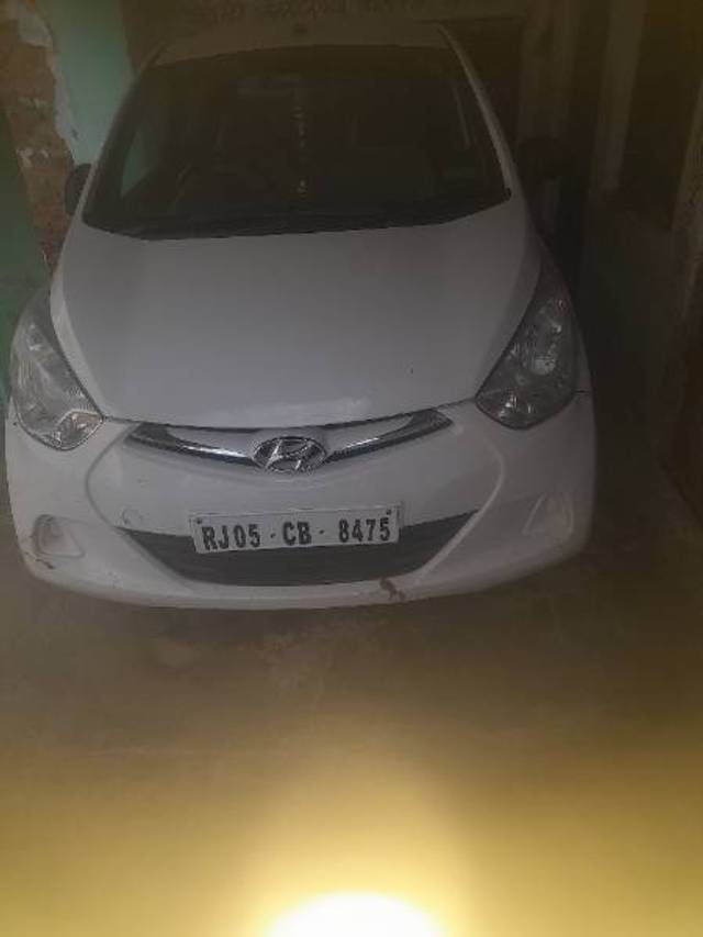 https://images10.gaadi.com/usedgaadi-sellcar/UsedCar/7b848ba0-1805-48c4-8841-e1fd7ffb40e5/6c940afd-48a8-42d6-89c6-83c9bfb3a41c.jpg?imwidth=6400