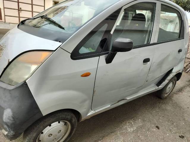 https://images10.gaadi.com/usedgaadi-sellcar/UsedCar/7bdc81f2-0327-47b6-bcac-e8e72ca3bbdc/efb7d436-2287-4885-b697-034b421f545d.jpeg?imwidth=6400