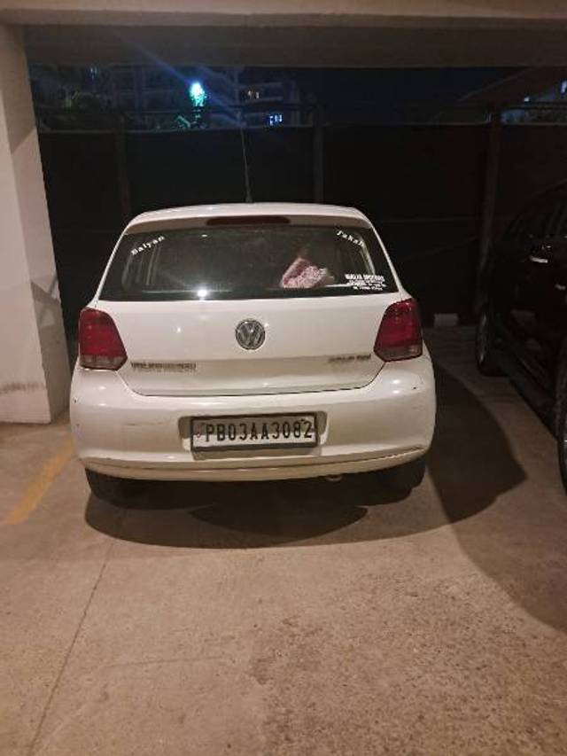 https://images10.gaadi.com/usedgaadi-sellcar/UsedCar/7c29be13-3fc0-4e0f-bd96-aeb80f1376fa/7c268dd1-c110-4742-b8f9-ad8c5233d6aa.jpg?imwidth=6400