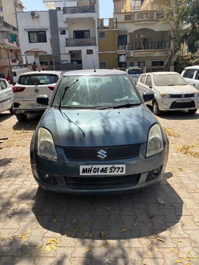 https://images10.gaadi.com/usedgaadi-sellcar/UsedCar/7c377b45-7996-4377-8713-61a2147657ec/de5fd7cb-8f9c-4096-9b3e-ada072dfbb9b.jpeg?imwidth=6400