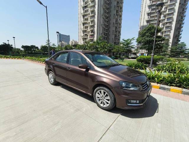 https://images10.gaadi.com/usedgaadi-sellcar/UsedCar/7c594dcc-4f4d-4eb1-bdc1-e49912e3a68b/454f245b-2413-46e3-89cd-b5cc64e7bb8a.jpg?imwidth=6400