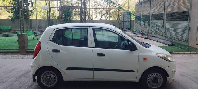 https://images10.gaadi.com/usedgaadi-sellcar/UsedCar/7c84c20d-d07c-4ce4-aa49-754d36b7763d/b7313b9c-53ca-4333-bb58-54efc1be3e7f.jpg?imwidth=6401