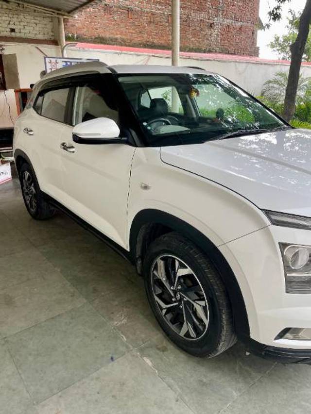 https://images10.gaadi.com/usedgaadi-sellcar/UsedCar/7ca5bd76-7e1c-4778-9b96-a6b4080e9799/0e25543a-88a3-434d-a2e3-7695a2768d43.jpg?imwidth=6400