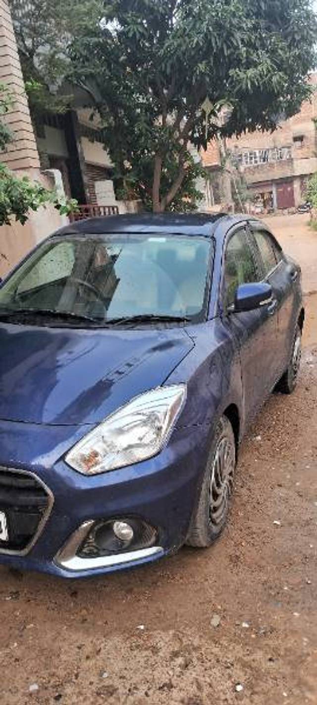 https://images10.gaadi.com/usedgaadi-sellcar/UsedCar/7d15d358-19f2-4f85-be7c-ce9232349a33/f8722ff0-c100-43eb-a974-c25ef6ac4c49.jpg?imwidth=6400