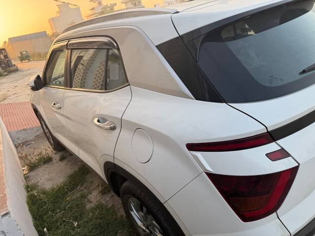 https://images10.gaadi.com/usedgaadi-sellcar/UsedCar/7d4ec56d-3598-42d9-9fb8-ea661713e69c/695eec6f-002d-404d-bbbd-e77ab0933b75.jpeg?imwidth=6402