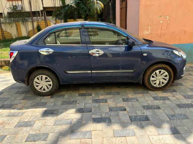 https://images10.gaadi.com/usedgaadi-sellcar/UsedCar/7d904068-50e8-4a36-8a66-3a66bc55cf7d/821cb312-4955-4394-9eef-69ff2d9fe1ee.jpeg?imwidth=6401