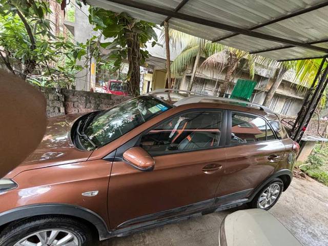 https://images10.gaadi.com/usedgaadi-sellcar/UsedCar/7dbe902c-810e-4fb6-93fa-73ece95fa856/bba5d598-a1e2-4c30-baf9-4e72f02e76ea.jpg?imwidth=6400