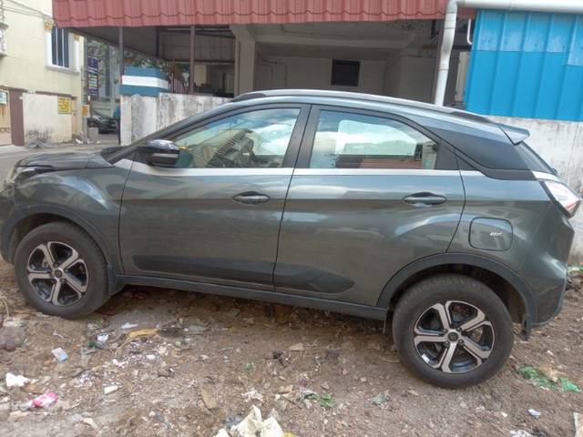 https://images10.gaadi.com/usedgaadi-sellcar/UsedCar/7de4ec45-f3e9-4e9c-9637-5d2ec92501cf/6d9d378f-e247-43ad-a593-dc6c8c3fe86e.jpg?imwidth=6400