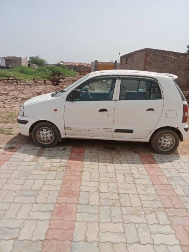https://images10.gaadi.com/usedgaadi-sellcar/UsedCar/7e076865-59a5-471d-ae80-101af7832812/a0680360-35d9-4d07-ac85-e9763d367096.jpg?imwidth=6402