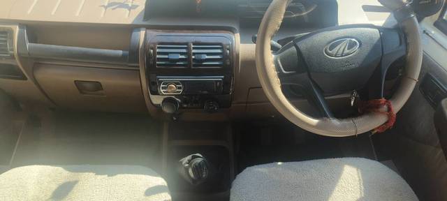 https://images10.gaadi.com/usedgaadi-sellcar/UsedCar/7e123356-8ab8-4f4e-80ca-1eb1d3ff17c2/1c533bb6-3555-41cd-a469-dc22218f6bae.jpg?imwidth=6401