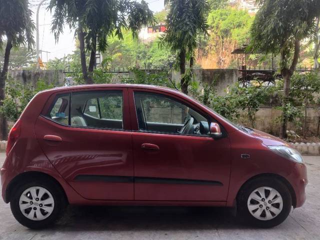 https://images10.gaadi.com/usedgaadi-sellcar/UsedCar/7eb94142-f630-4b89-b4ff-5a21a79efded/76dc0dfd-fee2-4042-a713-5ee9792216f1.jpg?imwidth=6401