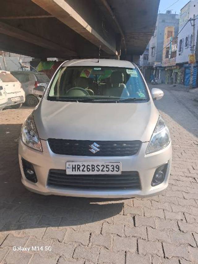 https://images10.gaadi.com/usedgaadi-sellcar/UsedCar/7ec77e28-bcf0-4ab9-b024-906f87370269/b5247b6d-a7f0-4bfc-b812-b10edd3d0bd7.jpg?imwidth=6400