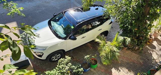 https://images10.gaadi.com/usedgaadi-sellcar/UsedCar/7ed4a0ca-0ad5-41a5-b5d2-14bd26921003/e74b4127-9349-458b-a977-bab7ebf0ea56.jpg?imwidth=6402