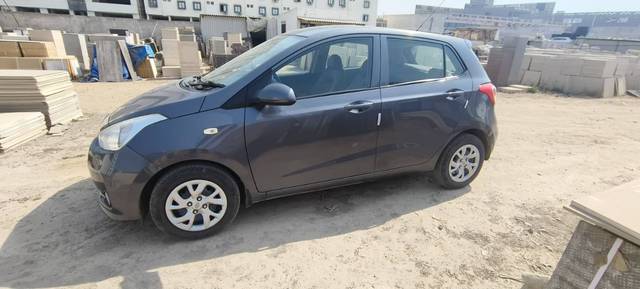 https://images10.gaadi.com/usedgaadi-sellcar/UsedCar/7f342f4a-070c-4851-bcf3-41984b75dd4f/c555c3ba-39e3-4f59-84b1-7a3725c08188.jpg?imwidth=6400