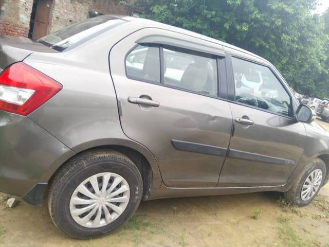 https://images10.gaadi.com/usedgaadi-sellcar/UsedCar/7f80b566-b7cb-441f-bed7-eee6aa9bc3b3/fc485444-422a-4212-8a2b-3b25a8cc9666.jpg?imwidth=6402