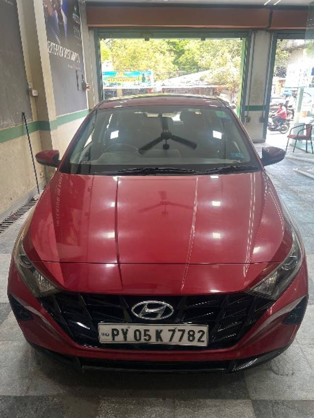 https://images10.gaadi.com/usedgaadi-sellcar/UsedCar/7facff86-425e-42dc-89ea-349e52878219/048ea48d-e668-41a9-9e0d-ae93e1c00447.jpeg?imwidth=6400