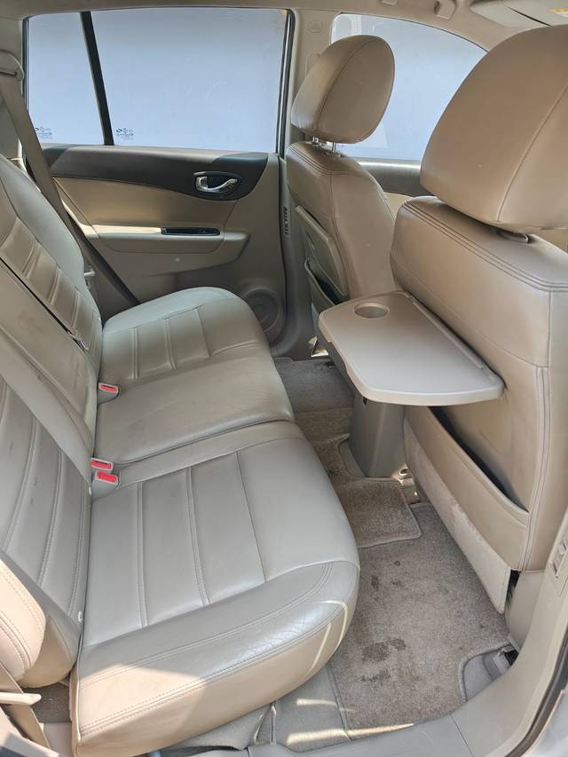 https://images10.gaadi.com/usedgaadi-sellcar/UsedCar/7fae4acd-40d1-40a9-a809-31cf4c76bff1/d9ad1d39-5b09-4cb9-92ca-cc555763c5f4.jpeg?imwidth=6402