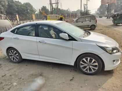 Hyundai Verna 1.6 CRDi SX Opt Hyundai Verna 1.6 CRDi SX Opt