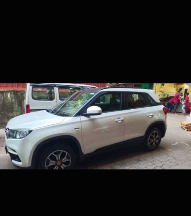 https://images10.gaadi.com/usedgaadi-sellcar/UsedCar/80abf1a5-0d2d-40dd-9cc5-279a88ea3a8a/0fcfd666-a328-4d69-ad07-b3658b6e4da9.jpg?imwidth=6400