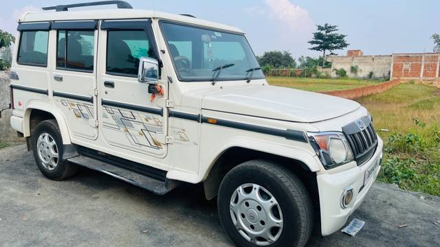 https://images10.gaadi.com/usedgaadi-sellcar/UsedCar/80c8cfbe-0092-4d93-a287-bf0720ba3028/d6ff1334-564c-4c96-a600-0726029c62d1.jpeg?imwidth=6400