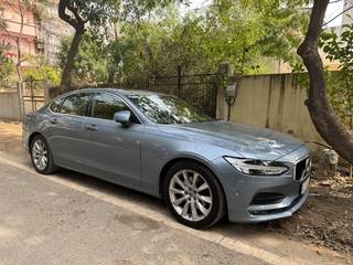 Volvo S90 2016-2021 Volvo S90 D4 Momentum BSIV