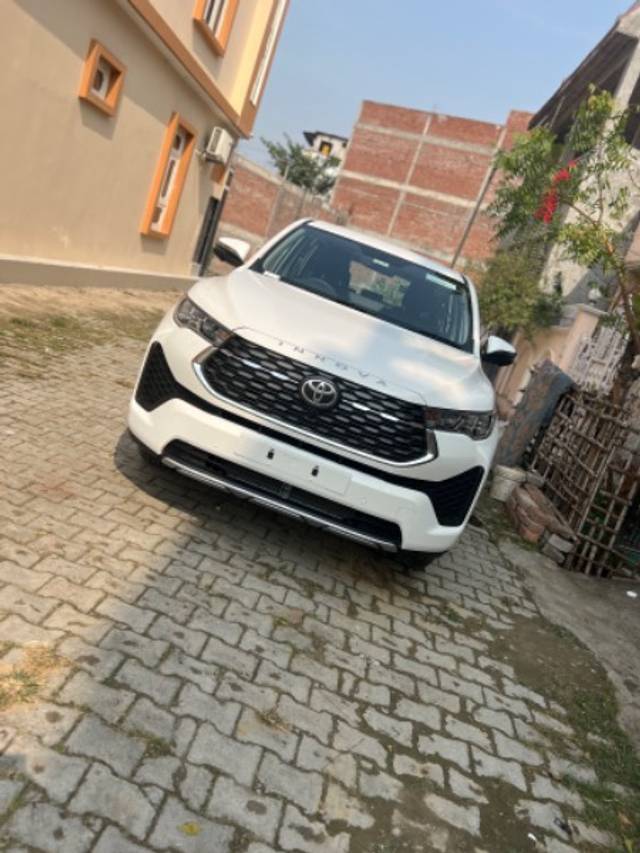 https://images10.gaadi.com/usedgaadi-sellcar/UsedCar/80e72337-b8be-4990-9714-68802e2854a0/c65e0d7b-1000-4303-a35f-51e0e3b2b075.jpeg?imwidth=6400