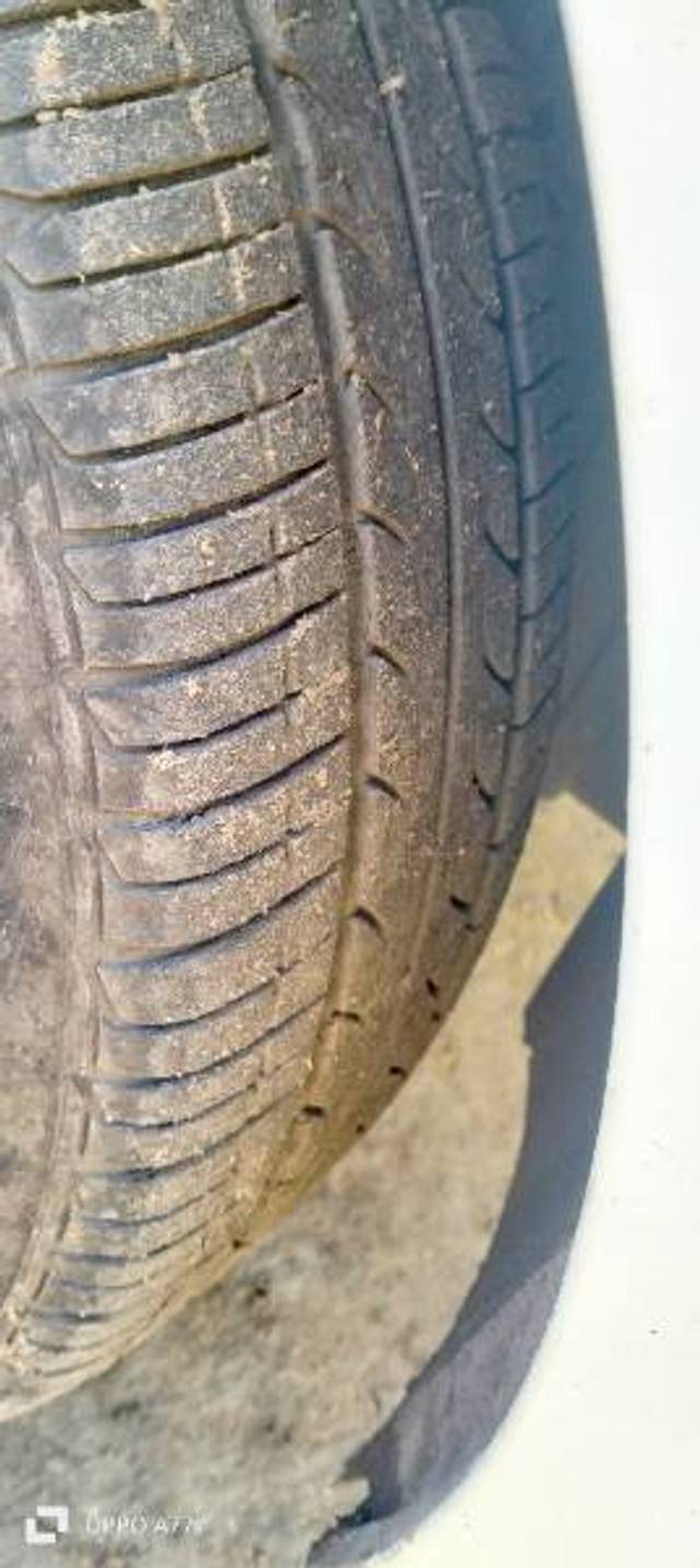 https://images10.gaadi.com/usedgaadi-sellcar/UsedCar/8113ea6a-9e54-4e73-8dce-600d6482bc58/81f3784b-aaf2-4d3b-9b37-63ee79bcd75d.jpg?imwidth=6401
