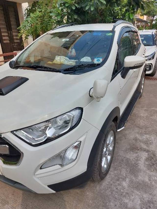 https://images10.gaadi.com/usedgaadi-sellcar/UsedCar/8131037b-91ce-4d36-ba39-a11d62e471d4/d5cec0dd-d9b2-4925-835d-da2da61ddcfd.jpg?imwidth=6401