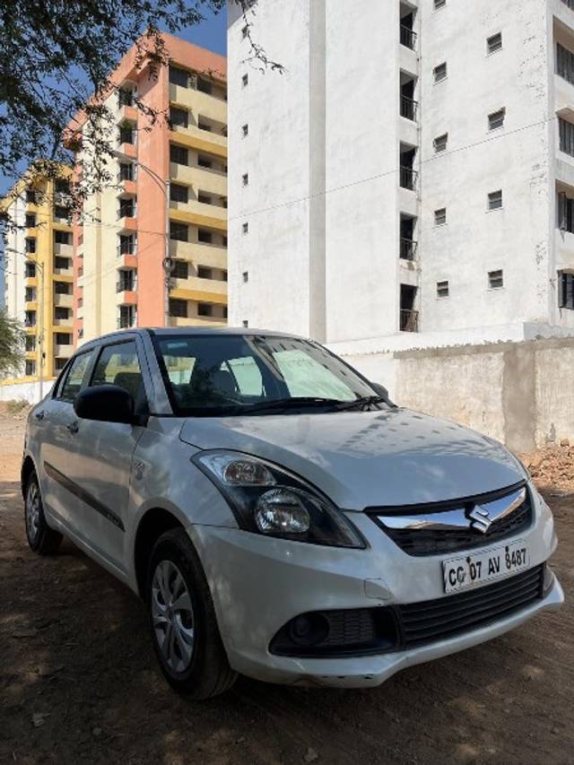 https://images10.gaadi.com/usedgaadi-sellcar/UsedCar/814cc5d1-ced2-4540-867b-eae7883655f5/62d85461-c8c8-40be-9b50-f21ae501fc6b.jpeg?imwidth=6400