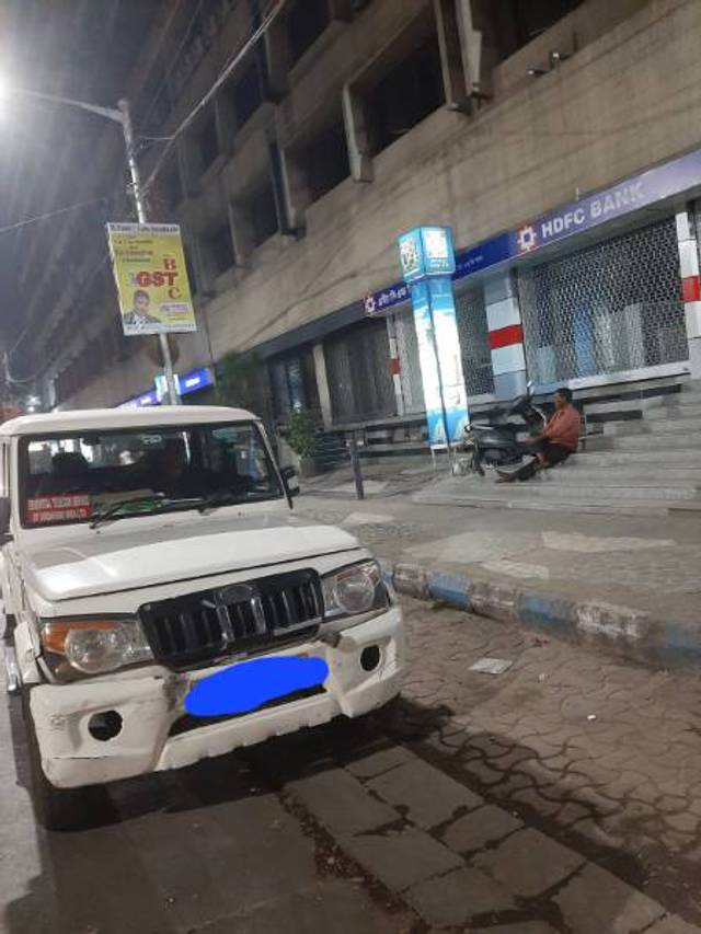 https://images10.gaadi.com/usedgaadi-sellcar/UsedCar/81552a29-98ef-4fd7-9012-62b41e54d2a8/1023fdb9-ee4e-4a02-a882-10e31490a922.jpg?imwidth=6402