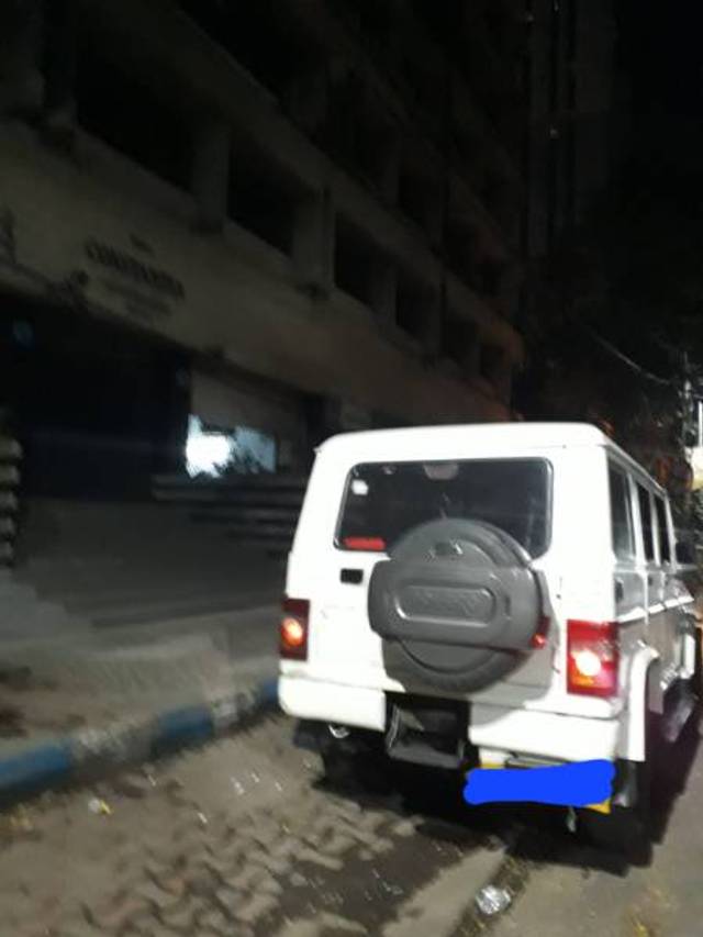 https://images10.gaadi.com/usedgaadi-sellcar/UsedCar/81552a29-98ef-4fd7-9012-62b41e54d2a8/df26fa5b-7e48-4c16-b483-e855bba845dd.jpg?imwidth=6401