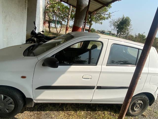 https://images10.gaadi.com/usedgaadi-sellcar/UsedCar/81762ed7-e6ce-411e-974b-373058e00432/5226e414-075b-48af-bb61-a9879db34e6d.jpeg?imwidth=6400