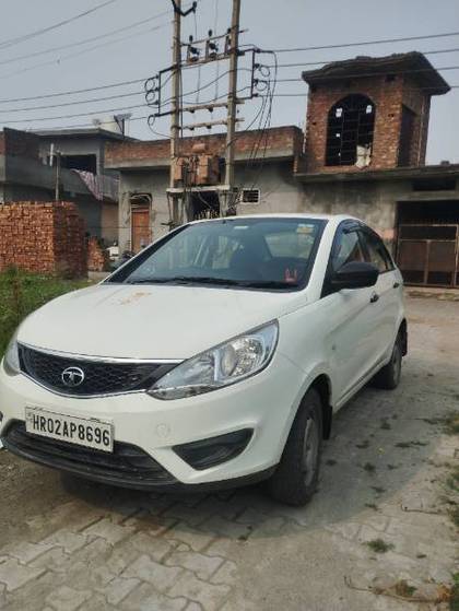 Tata Zest Quadrajet 1.3 75PS XE Tata Zest Quadrajet 1.3 75PS XE