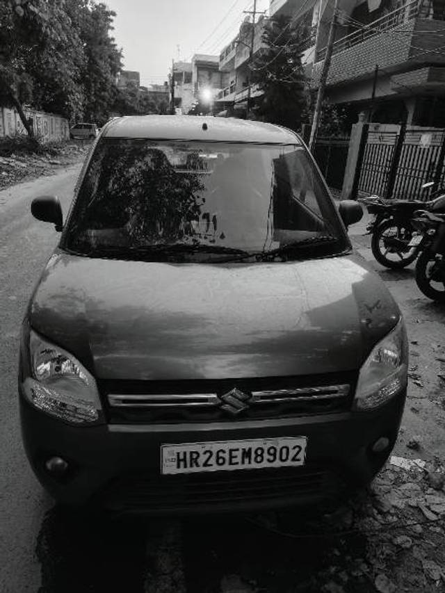 https://images10.gaadi.com/usedgaadi-sellcar/UsedCar/820eb117-5221-467d-892b-f7b97b46b3b6/1c7b050c-ef5d-4eec-a0b2-73baa643a905.jpg?imwidth=6400