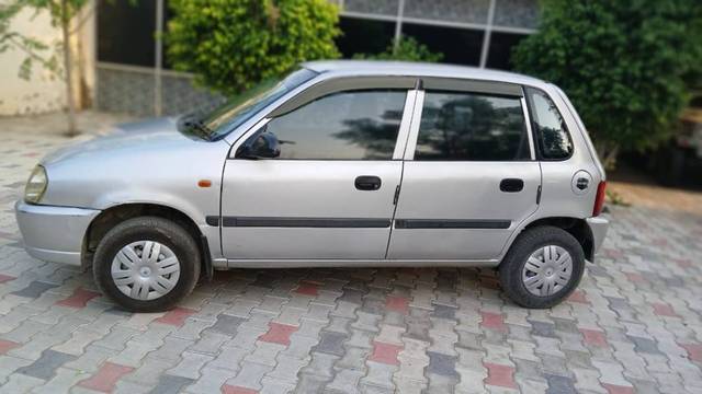 https://images10.gaadi.com/usedgaadi-sellcar/UsedCar/822c085d-1782-4ee0-9133-c98f58e1fbee/ae5b26b4-cb8e-4ec7-b637-b36e2487da43.jpg?imwidth=6400