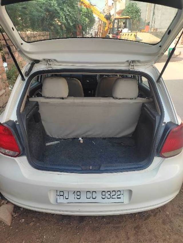 https://images10.gaadi.com/usedgaadi-sellcar/UsedCar/82ba09e5-53a0-4bbb-912e-6afb98870e40/2243f339-93b5-4444-b5cd-10ed4d2fc28b.jpg?imwidth=6402