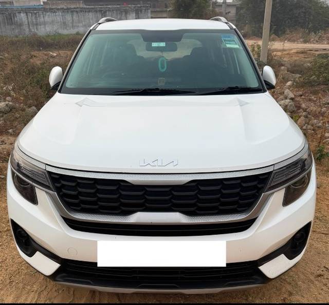 https://images10.gaadi.com/usedgaadi-sellcar/UsedCar/82da228e-7568-433b-92ca-21abfa75dcdf/900315ee-7656-46cb-9af0-d9dcd519261f.jpeg?imwidth=6400