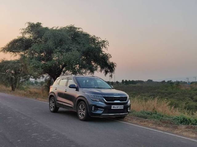 https://images10.gaadi.com/usedgaadi-sellcar/UsedCar/835a2da7-53ec-4db7-8096-47aee29e5c2c/1af0c15a-d826-4bb4-9289-d4326d97a162.jpg?imwidth=6400