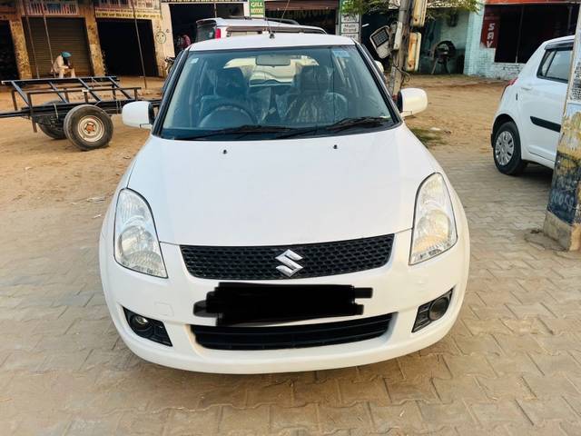 https://images10.gaadi.com/usedgaadi-sellcar/UsedCar/836bd8ef-8c98-422f-8bc1-0e0073b290a7/c7d9e039-7b13-4eeb-986c-ae365971582a.jpeg?imwidth=6400