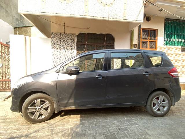 https://images10.gaadi.com/usedgaadi-sellcar/UsedCar/8374773e-7cb9-41ba-824e-03fb5f22f44b/56795c91-17e8-4e15-a954-e1f68f191893.jpeg?imwidth=6402