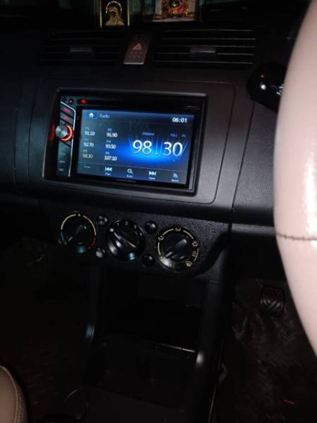 https://images10.gaadi.com/usedgaadi-sellcar/UsedCar/83f6aacc-6689-4bed-be7d-e14867eab18a/b3c77972-db54-4484-bc4a-06f6941be9df.jpg?imwidth=6401